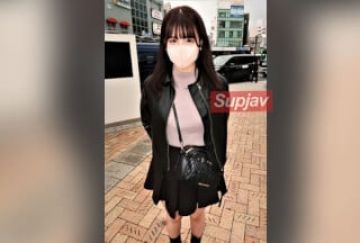 FC2PPV 3539213 [温泉旅行で中出し]〈激カワ---〉露天风吕で高速ピストン！ソファで杭打ちピストン骑乗位！膣奥ザーメンたっぷり！！