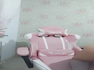 高学历美女体验精油按摩