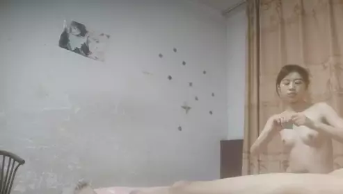 嫩穴骚学妹_二月二十八号啪啪内射