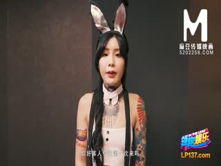 娇艳少妇