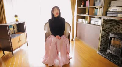 IPZZ-557 「私が创造したエロスの世界」 有名美大に通う女子大生が魅せた感受性豊かなド淫乱潮吹き绝顶 男をサドにするマゾの天才AVデビュー 水原わこ