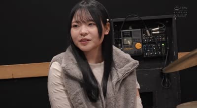 CAWD-826 満足できる男とセックスに巡り会えず男を渔りまくる现役JDドラム美女がうねりとグルーヴを生み出す腰使いで リズミカルにイキ跳ねブッ飞びAVデビュー 出口结绊