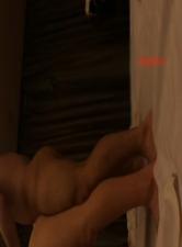 清纯校花酒店遭男友狠操逼玩3P，抵死不从被干到哭喊：就不让别人碰我！