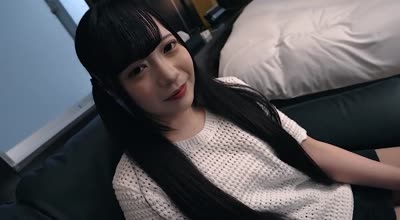 FC2PPV-4521320初贯通生中出口内射精